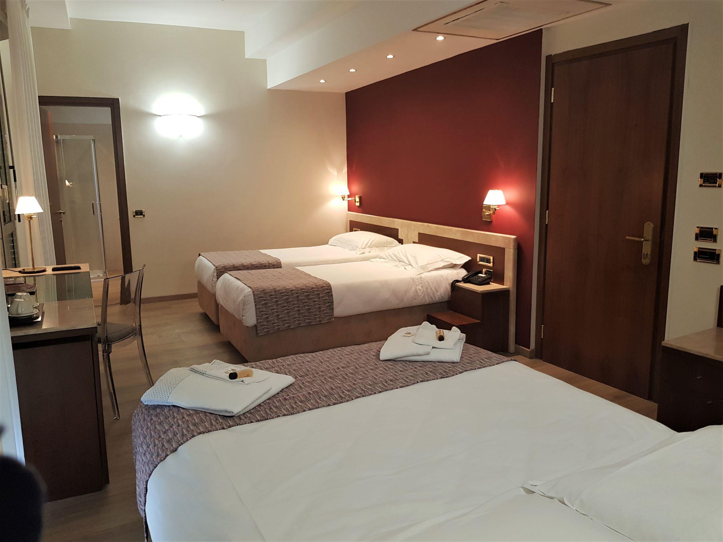 Astra Hotel Ferrara Exterior photo